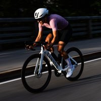 Canyon Aeroad CF SLX 7 Di2 2027 10519 12725 2027 TOP 1 aeroad cf slx 7 axs 4530 R107 P12 peloton tsnal4 Canyon Aeroad CF SLX 7 Di2 2027 10519 12725 2027 TOP 1 aeroad cf slx 7 axs 4530 R107 P12 peloton tsnal4