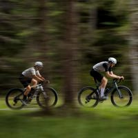 Canyon Grail CF SLX 7 Di2 2027 10515 12713 2027 TOP 1 grail cf slx 7 di2 4503 R140 P03 action krduuh Canyon Grail CF SLX 7 Di2 2027 10515 12713 2027 TOP 1 grail cf slx 7 di2 4503 R140 P03 action krduuh