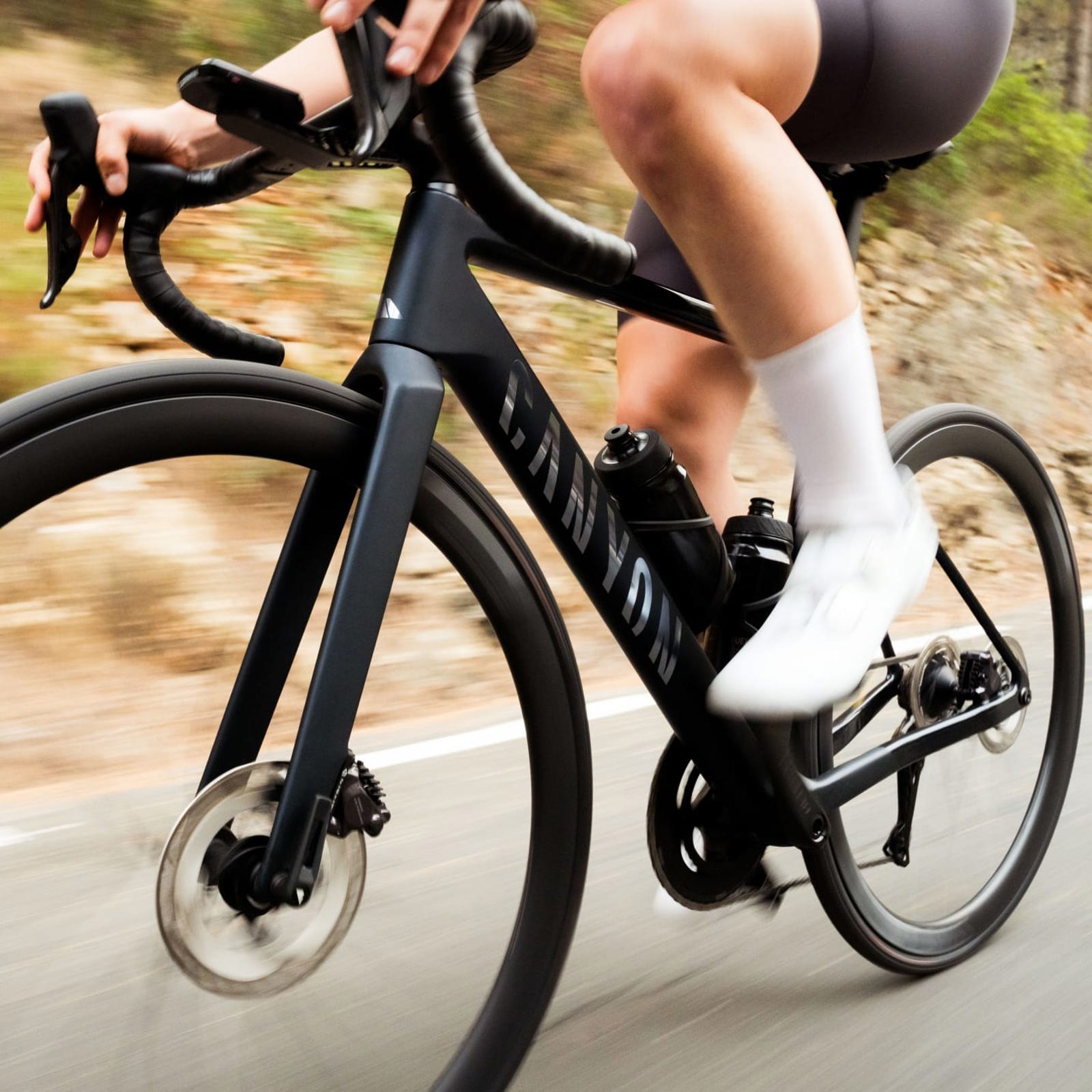 Canyon Ultimate CF SLX 8 AXS 2027 10544 12779 2027 TOP 1 ultimate cf slx 8 di2 4372 R100 P11 carbon fmqphd