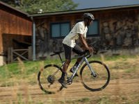 Giant Contend AR All Road Bike Range Giant Bicycles Ceska republika 2026 10676 contend ar lp thumb 1788985475