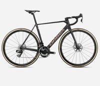 Orbea ORCA M11eLTD PWR 2024 1625 9336 T117TTCC A8 SIDE ORCA M11eLTD PWR over