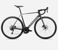 Orbea ORCA M30 2024 1482 9514 T106TTCC A6 SIDE ORCA M30 over