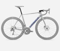 Orbea ORCA OMX 2026 7440 9516 T902TTCC A7 SIDE ORCA OMX over