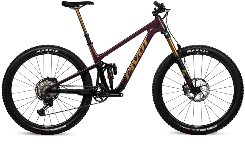 Pivot Trailcat LT Pro XT/XTR w/ Carbon Wheels