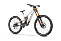 Propain RAGE 3 R CF 2024 7298 9150 PROPAIN Rage 3 R CF whipping white 002 Falch Photography 2700x1800 Propain RAGE 3 R CF 2024 7298 9150 PROPAIN Rage 3 R CF whipping white 002 Falch Photography 2700x1800